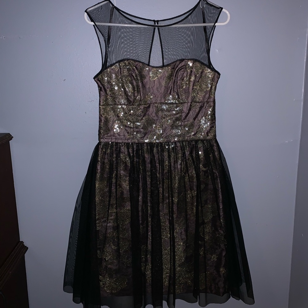 Evening Dress Vera Wang Size 2